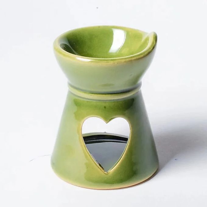 Aromatic wax burner heart green